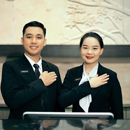 Platinum Hotel & Convention Hall Balikpapan Екстер'єр фото