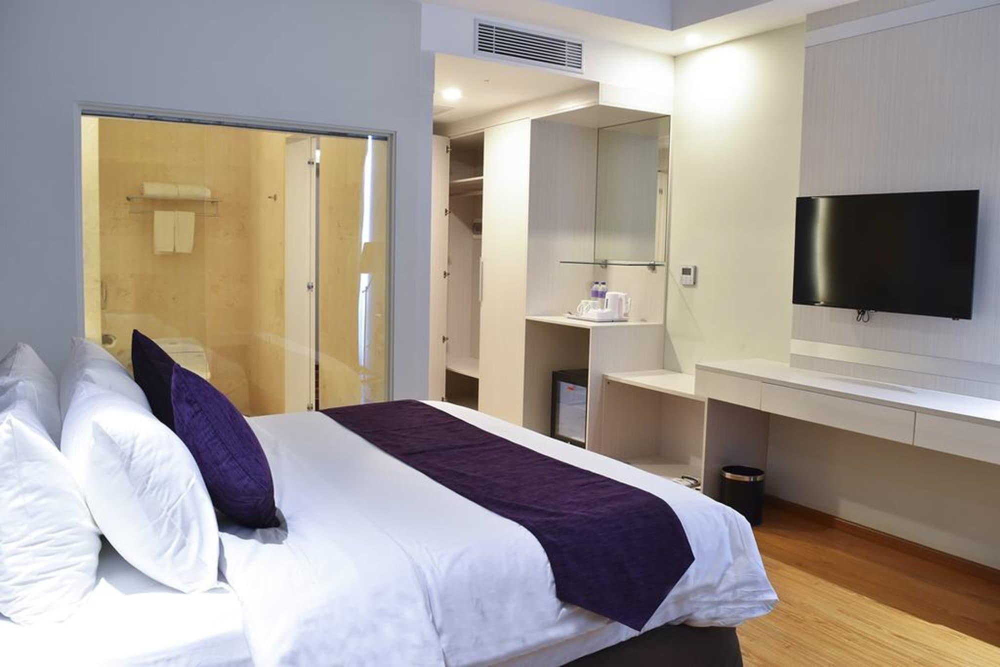 Platinum Hotel & Convention Hall Balikpapan Екстер'єр фото