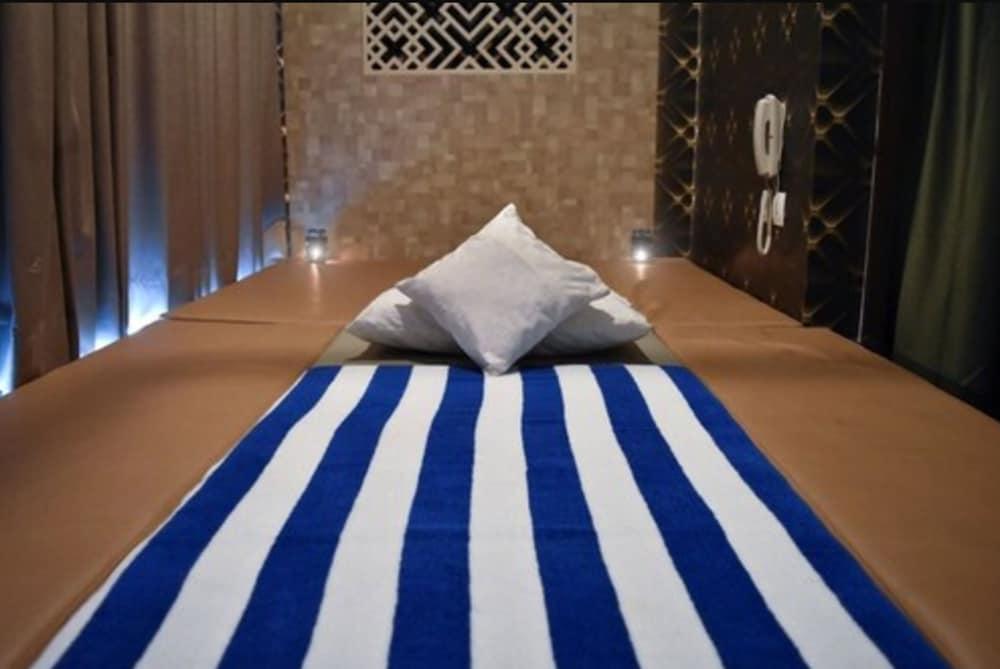 Platinum Hotel & Convention Hall Balikpapan Екстер'єр фото