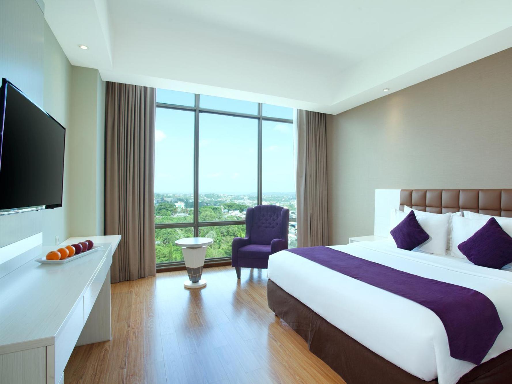 Platinum Hotel & Convention Hall Balikpapan Екстер'єр фото